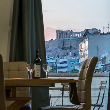 Bright 2 Bedrooms Apt. In The Heart Of Athens W Stunning Views To Acropolis Kültér fotó