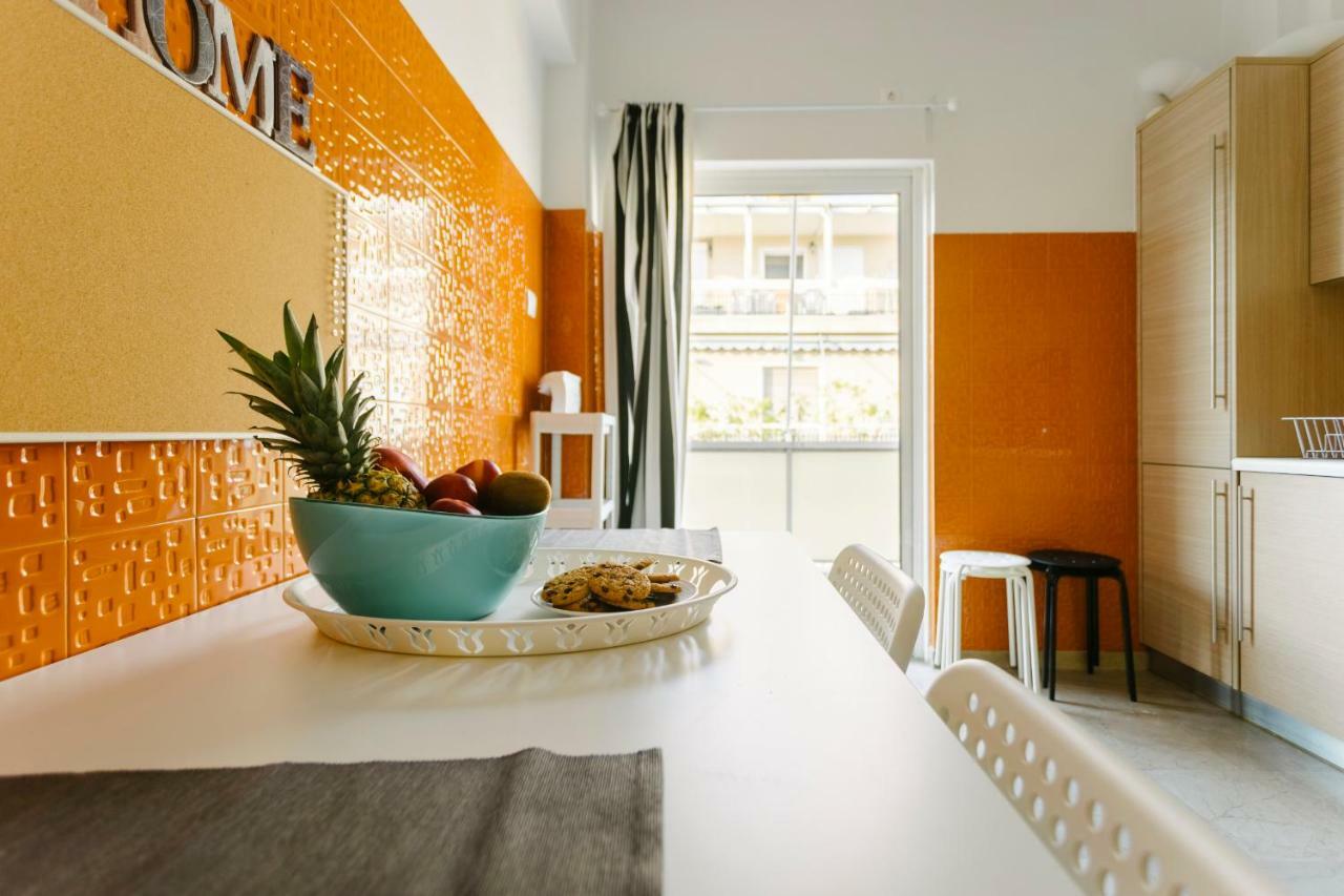 Bright 2 Bedrooms Apt. In The Heart Of Athens W Stunning Views To Acropolis Kültér fotó